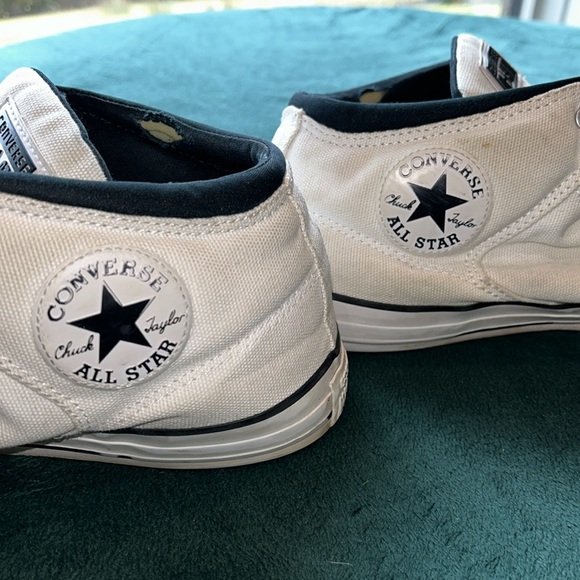 Converse Chuck Taylor All Star White Laced Sneakers Shoes- Size 13 - Picture 8 of 9